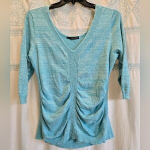 Ruched v neck 3/4 sleeve blue top
